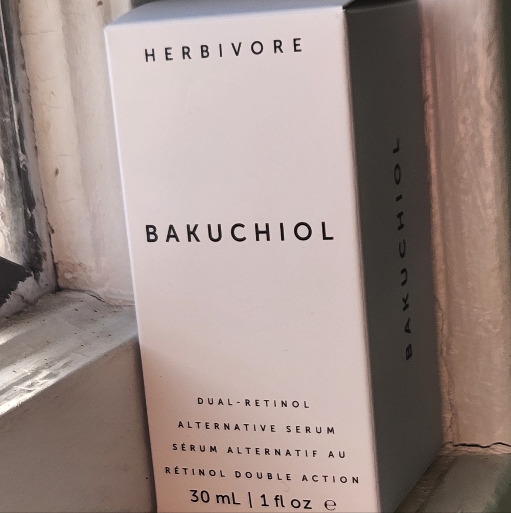 NIB HERBIVORE BAKUCHIOL DUAL RETINOL ALTERNATIVE SERUM - Picture 9 of 14